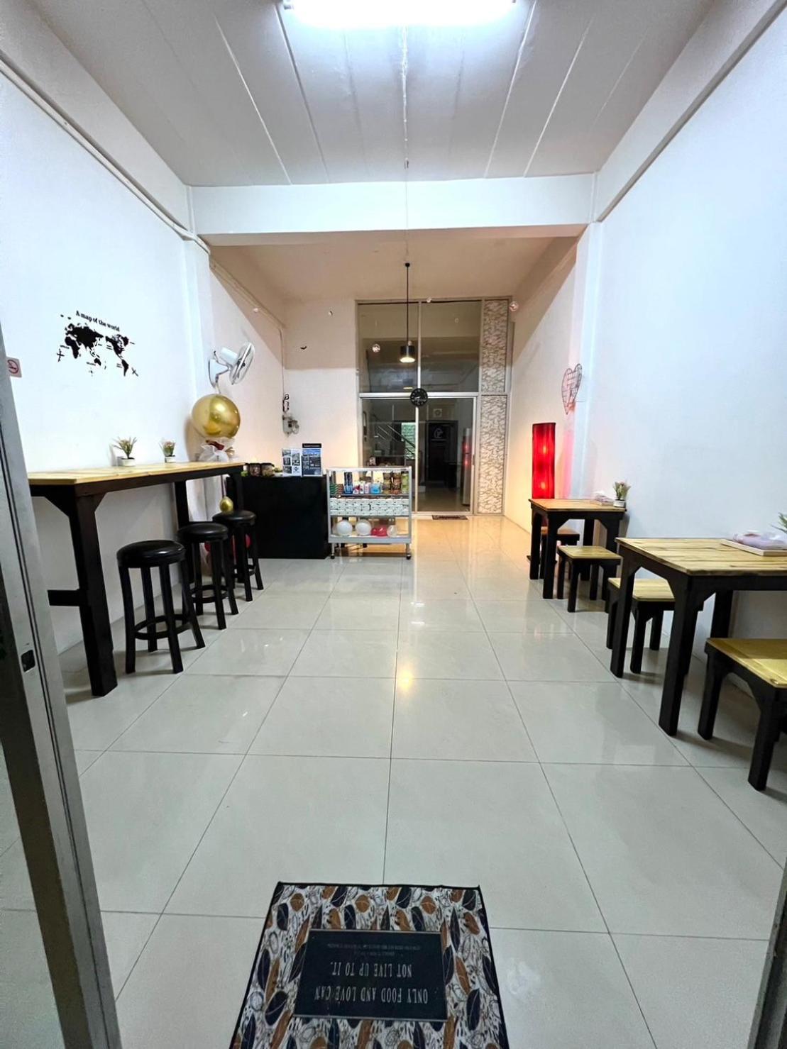 Future Hostel Pattaya Nong Prue Экстерьер фото
